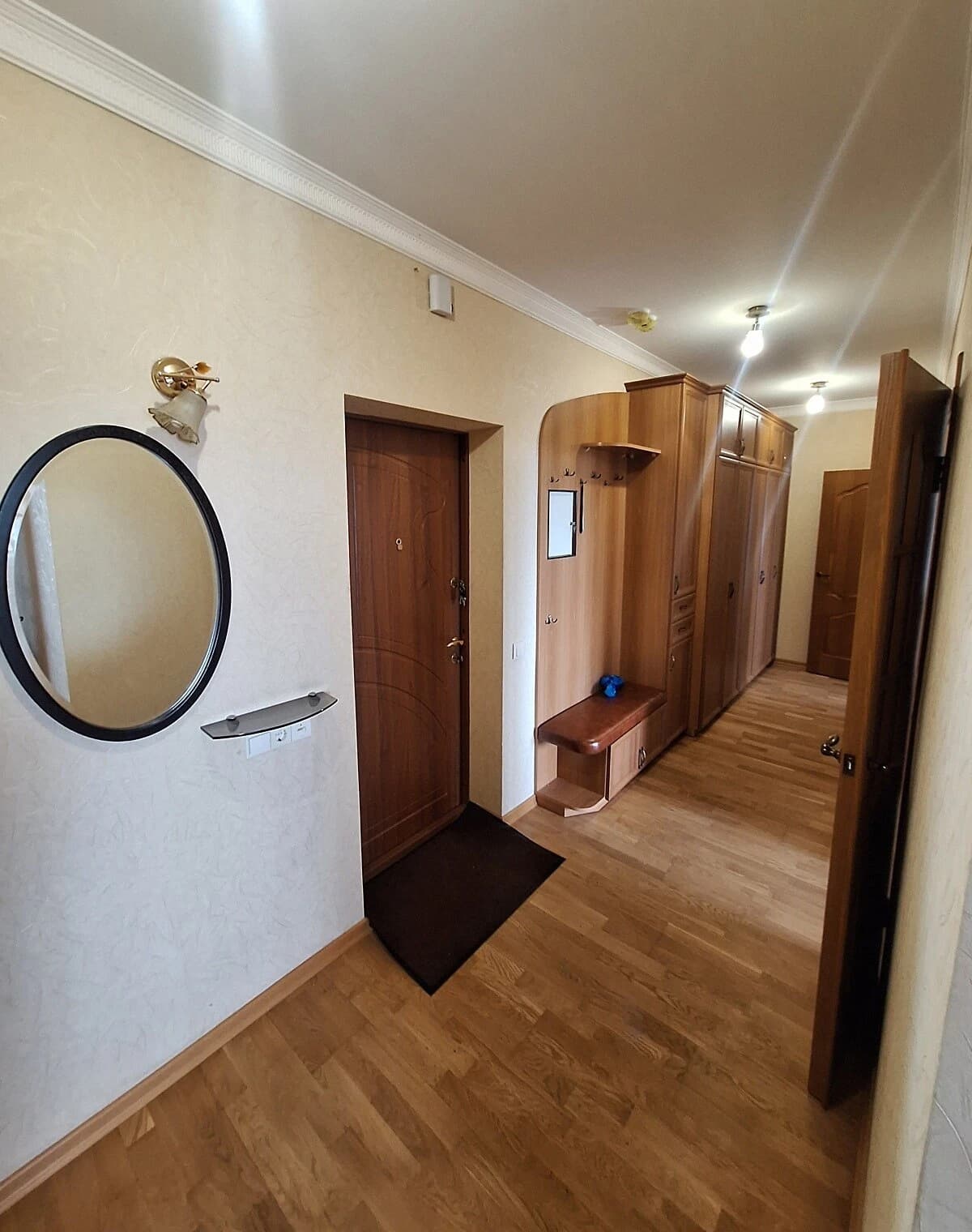 2-кімнатна квартира, Сирець: інтернет і ліфт без світла