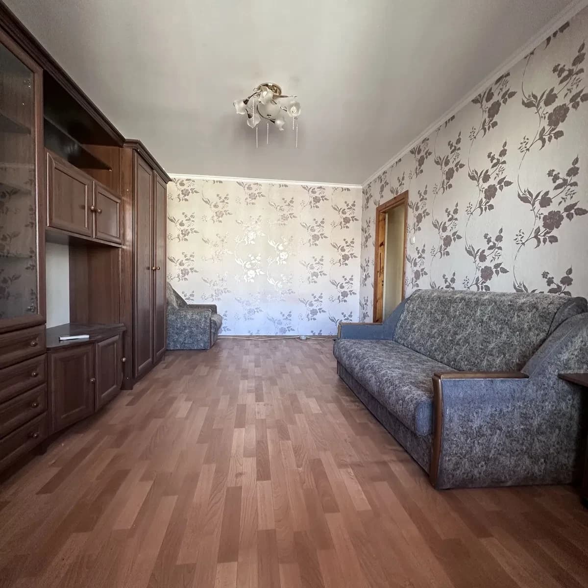 1-кімнатна квартира, Дарницький: метро Позняки 15 хв, можна з тваринами - фото 3