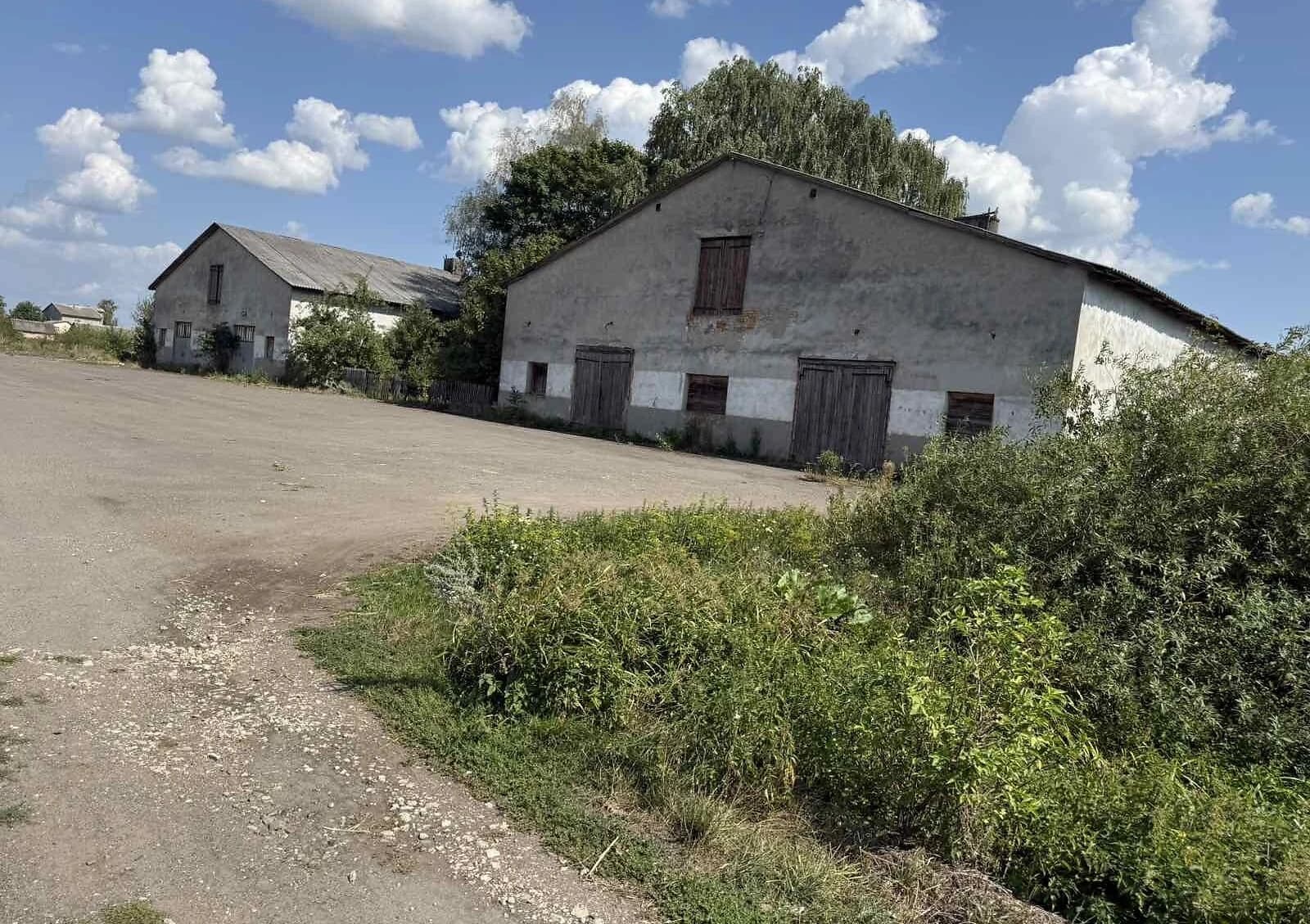 Комерційне приміщення, Побужани: окрема будівля, оренда меншими частинами - фото 3
