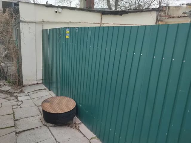 Частина будинку, вулиця Богдана Хмельницького: тераса, газ без світла - фото 3