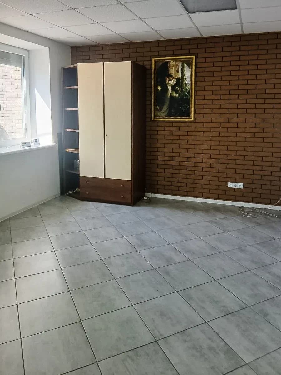 Офіс у ЖК Графський: окремий вихід у двір, 2 кондиціонери - фото 5