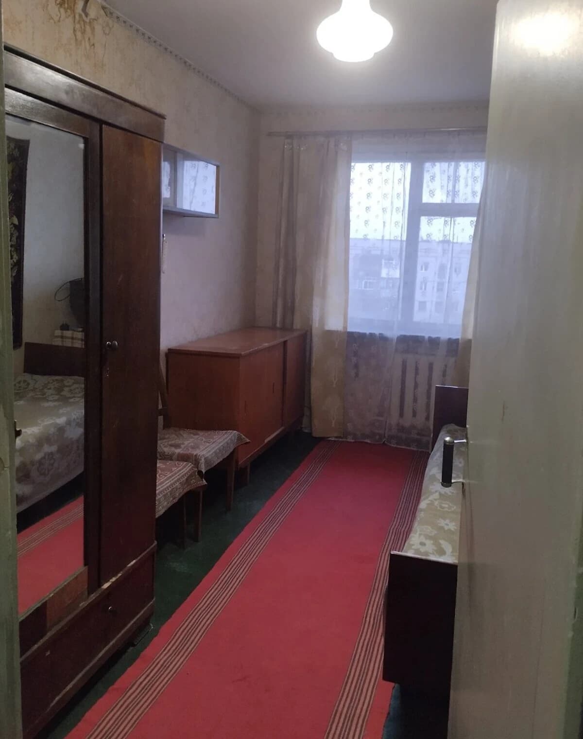 3-кімнатна квартира, Центр: вода й опалення без світла, роздільні кімнати - фото 3