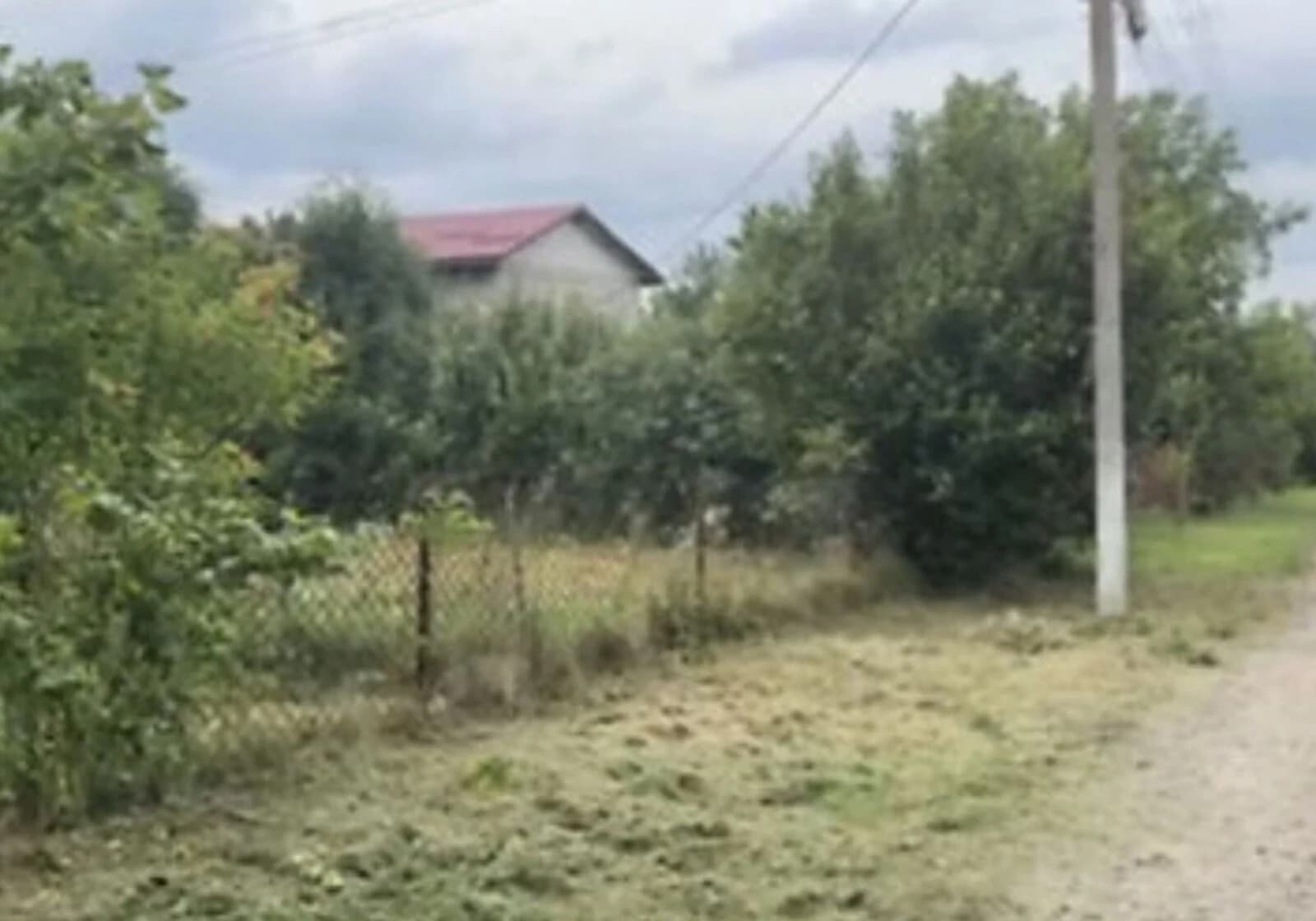 Ділянка 25 соток, Молодаво Третє: під житлову забудову, будинок і сад