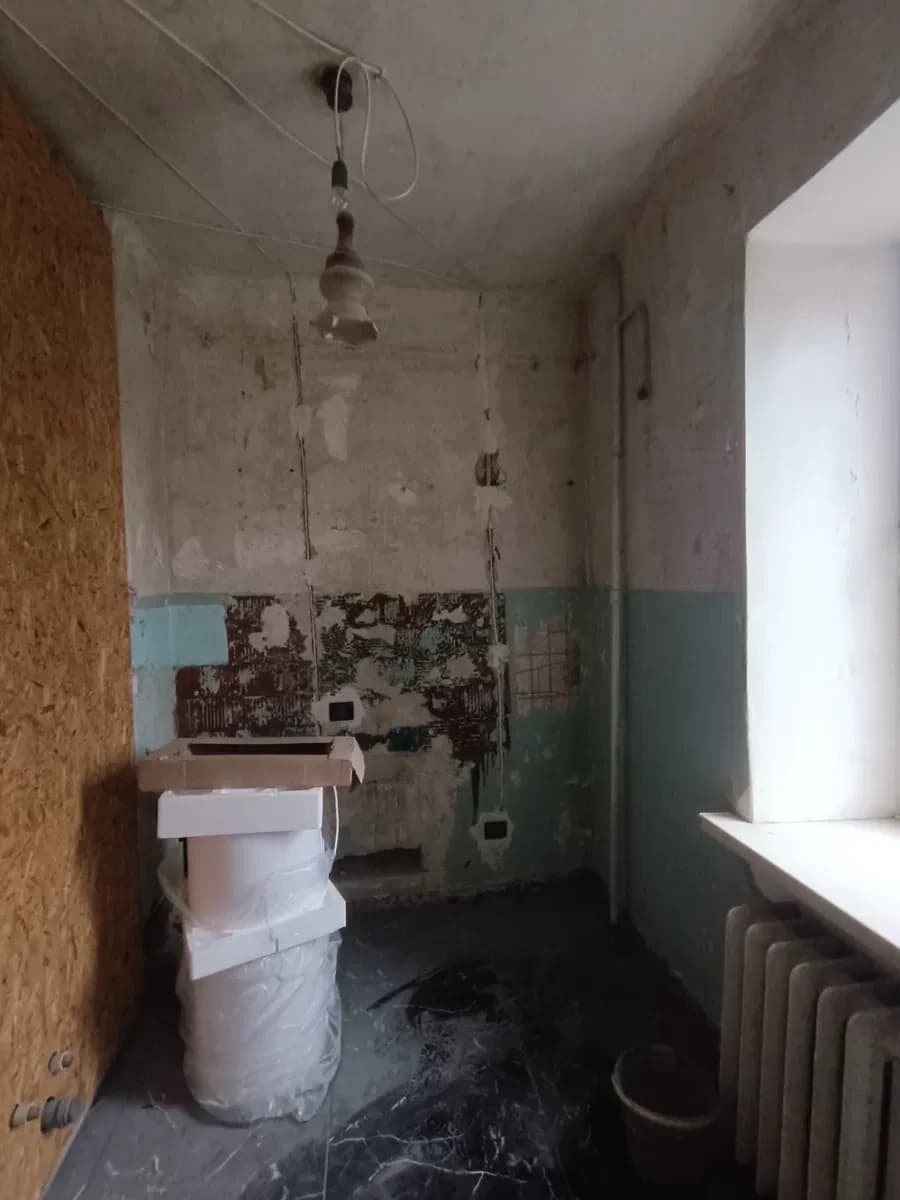 2-кімнатна квартира, Кам’янське: сталінка, кухня-студія - фото 5