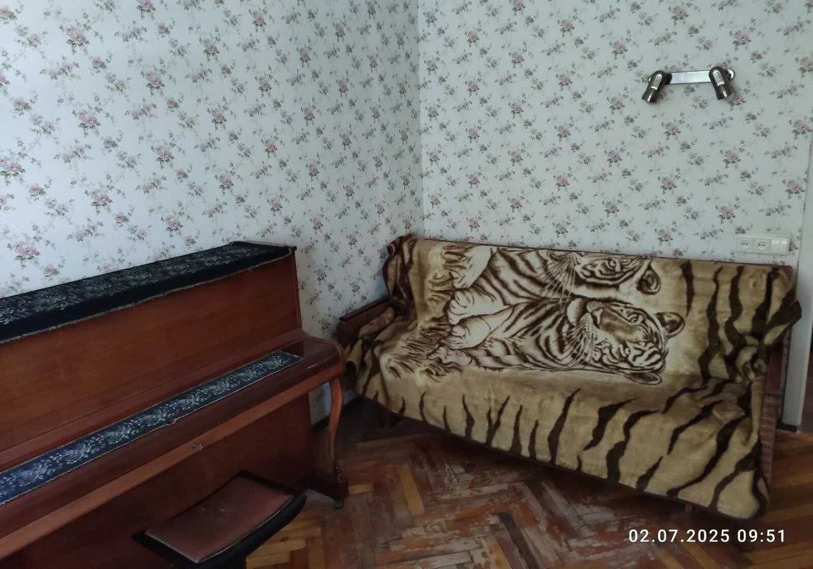 3-кімнатна квартира, Дніпро: панельні стіни, внутрішній двір - фото 5