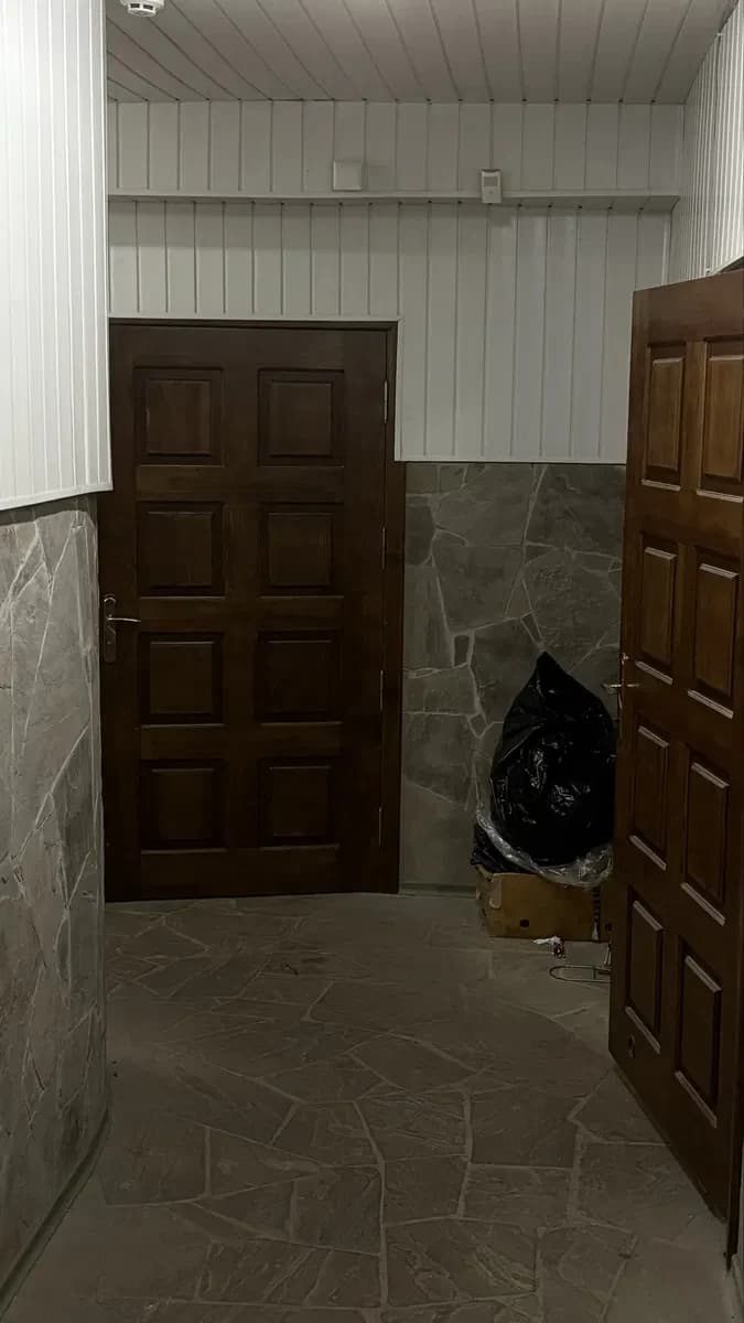 Підвальне приміщення, Горішні Плавні: швейний цех, склад, майстерня - фото 1