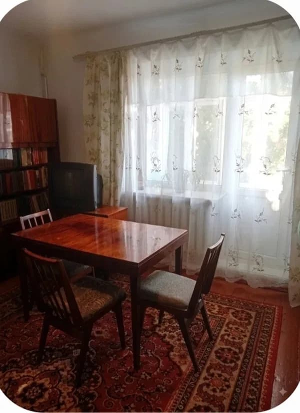 2-кімнатна квартира, Кам'янець-Подільський: газове опалення - фото 1
