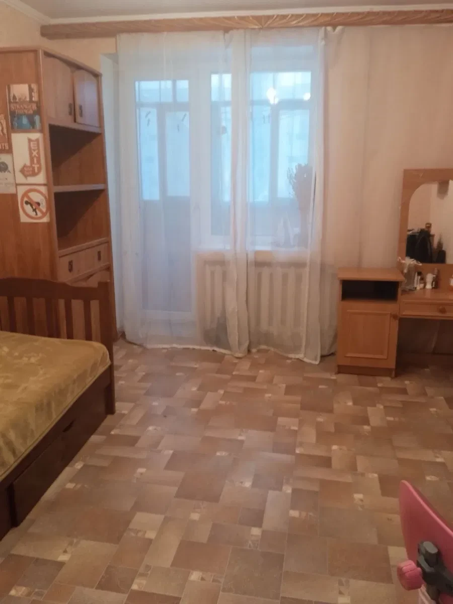 2-кімнатна квартира, Корабельний: євроремонт, роздільні кімнати, меблі - фото 1