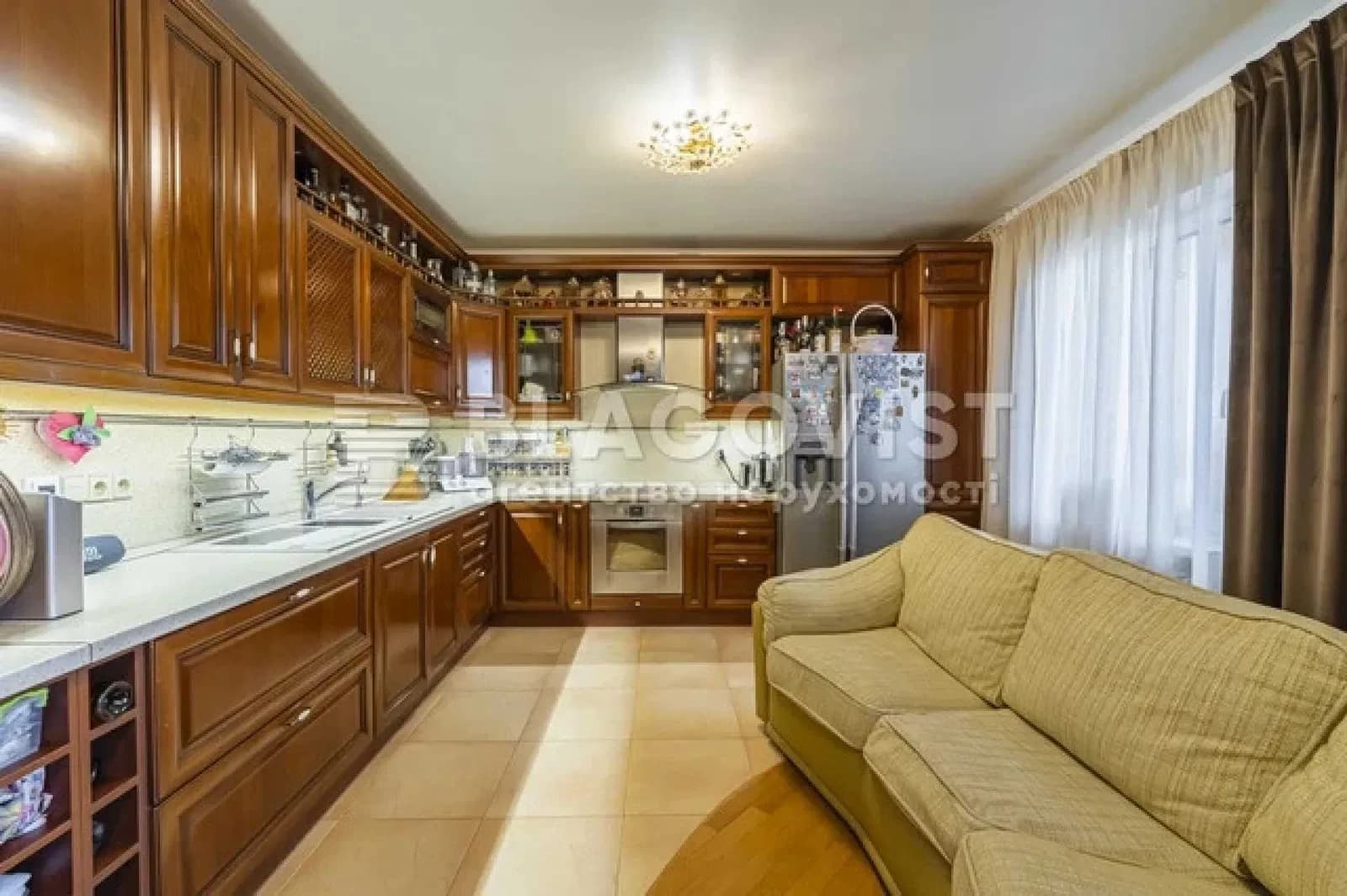 5-кімнатна квартира, Дарницький: дві квартири, гардероб-укриття, паркінг - фото 3