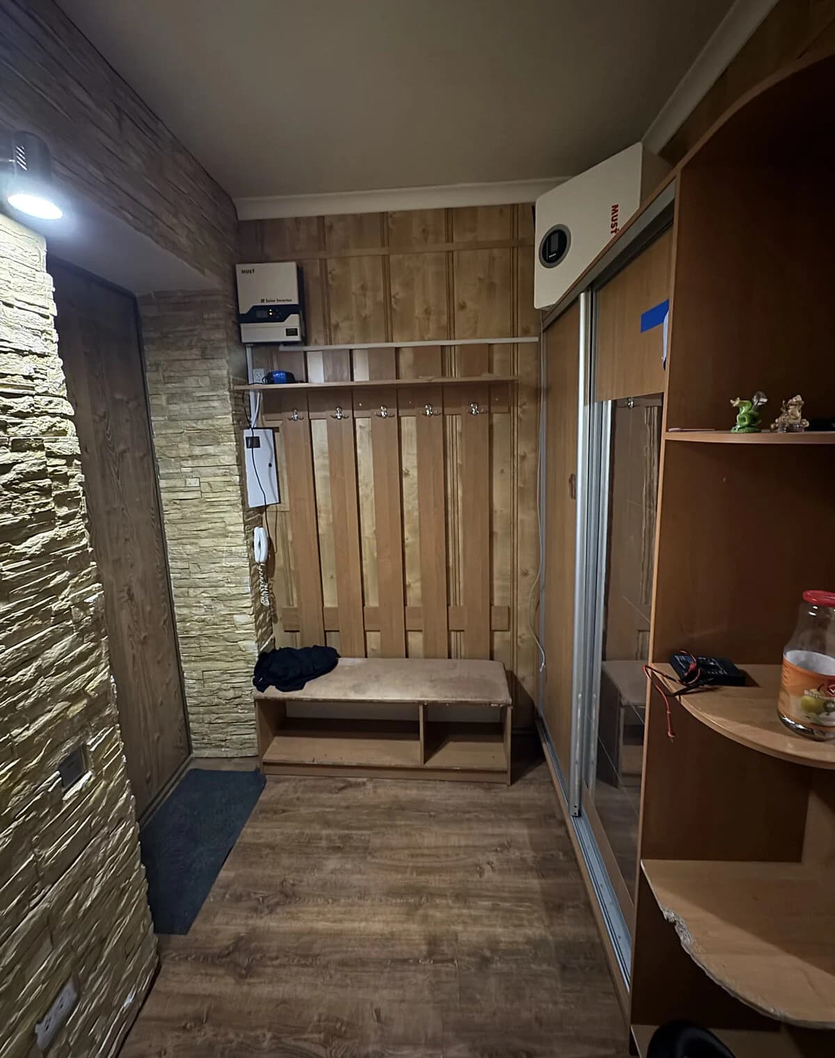 3-кімнатна квартира, Кривий Ріг: косметичний ремонт, силікатна цегла - фото 2
