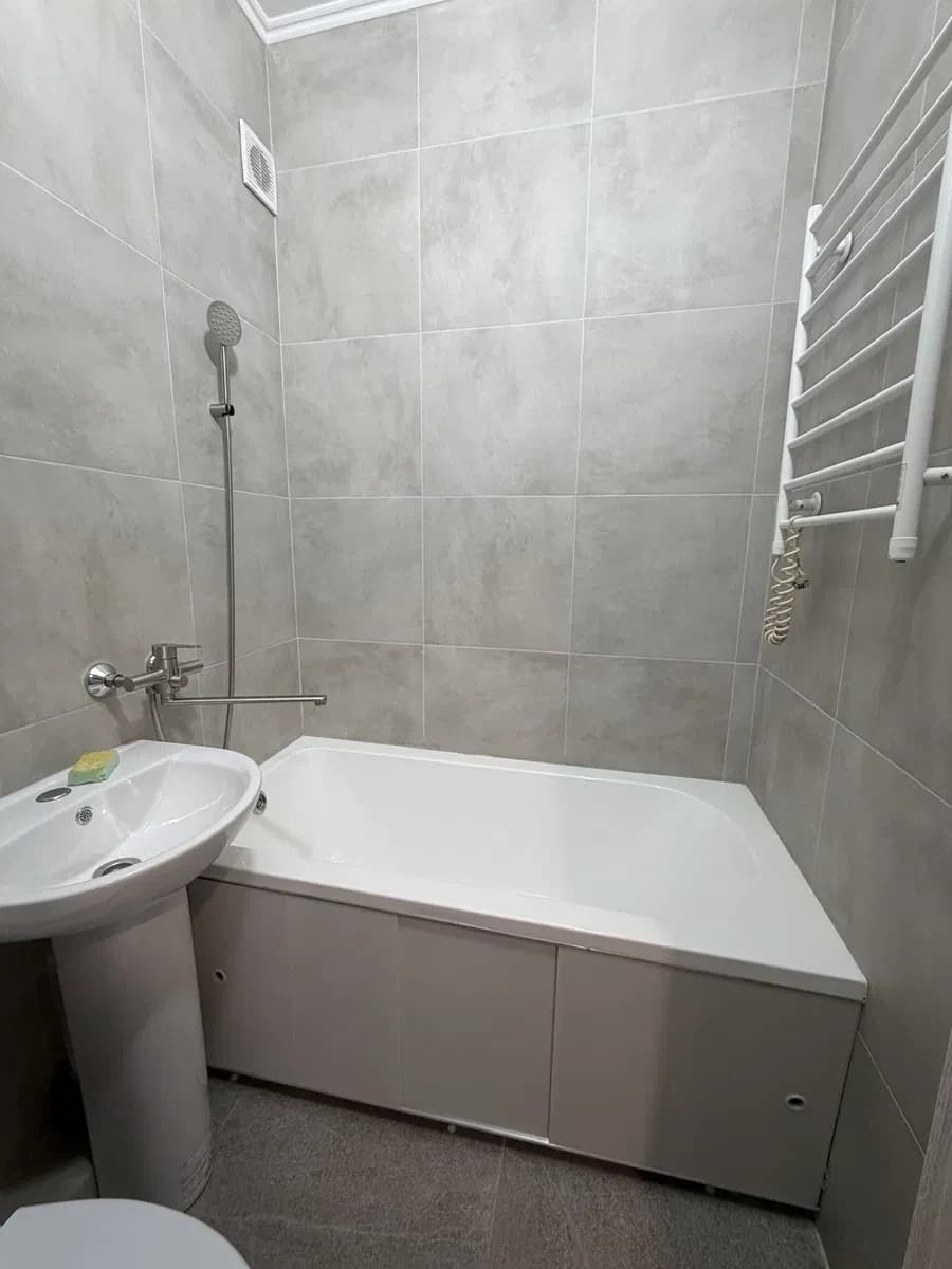3-кімнатна квартира, Кулебівка: косметичний ремонт, дах без протікань - фото 4