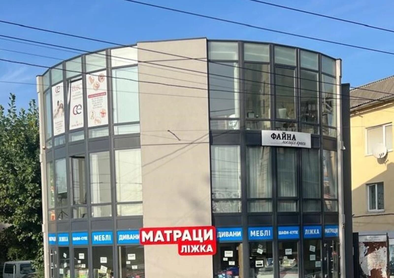 Приміщення, Центр: два входи, торгово-офісний центр - фото 1