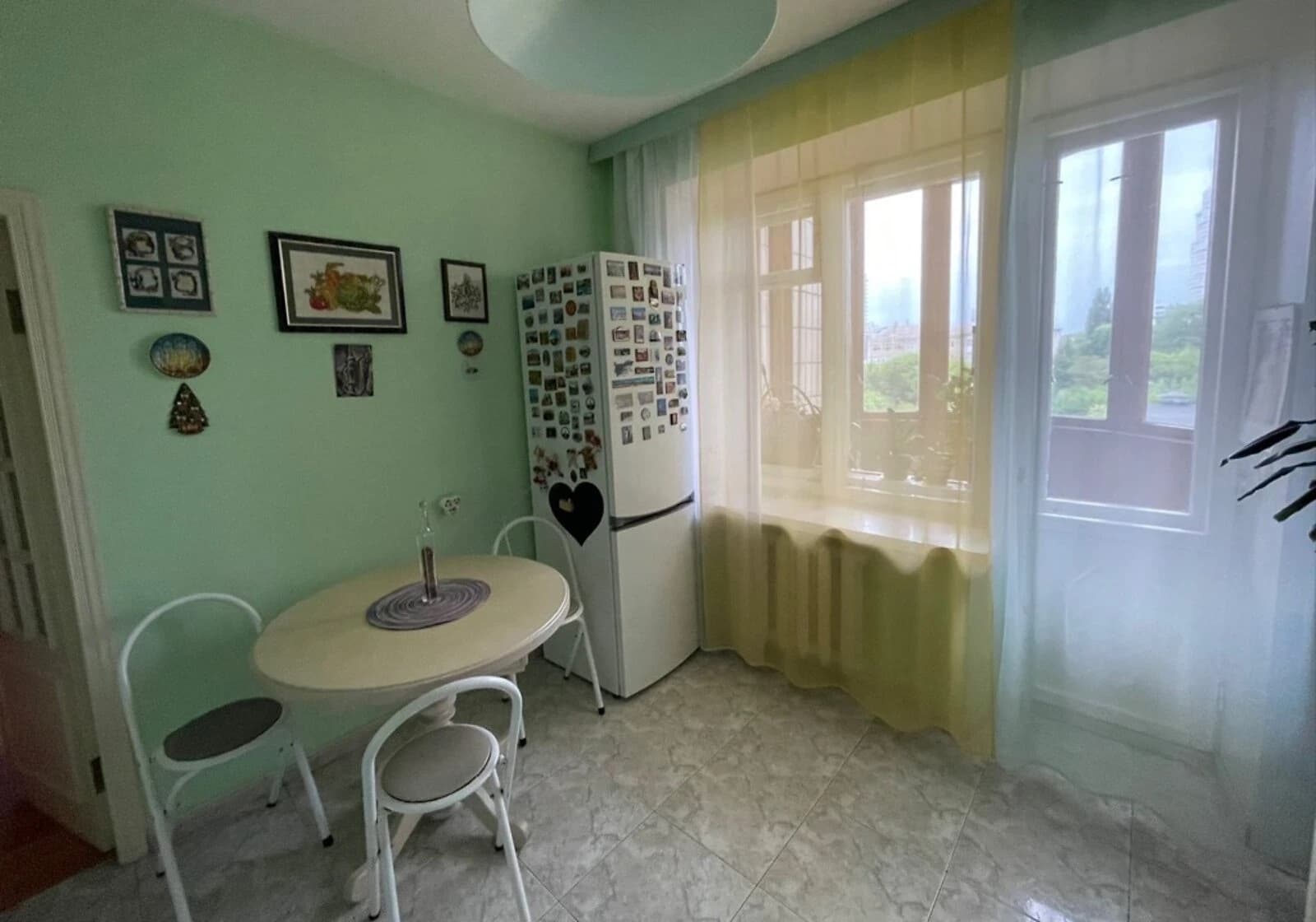 3-кімнатна квартира, Печерськ: тераса, метро Печерська - фото 3