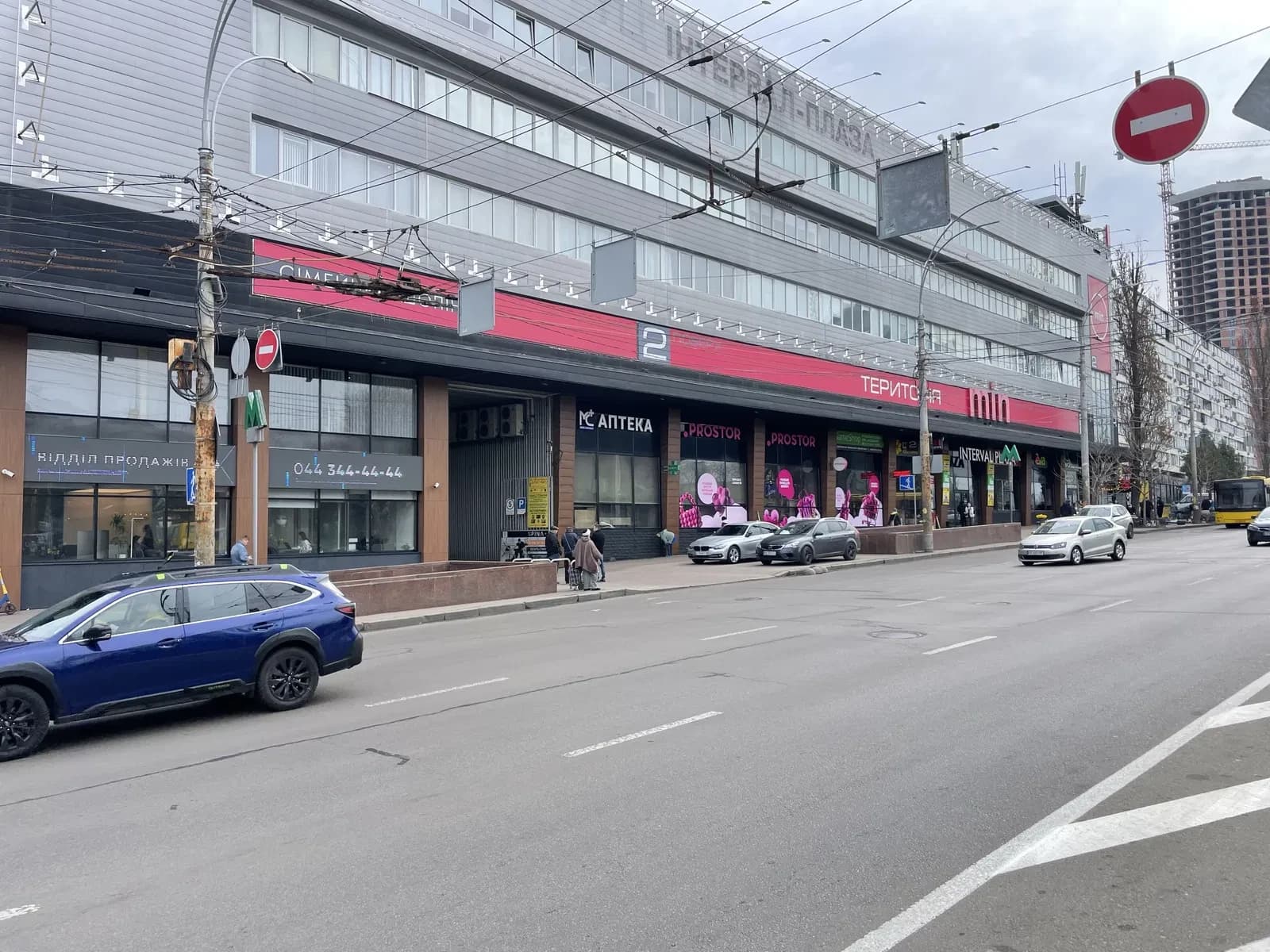 Торгове приміщення, Печерський: 2 входи, біля метро Либідська - фото 1