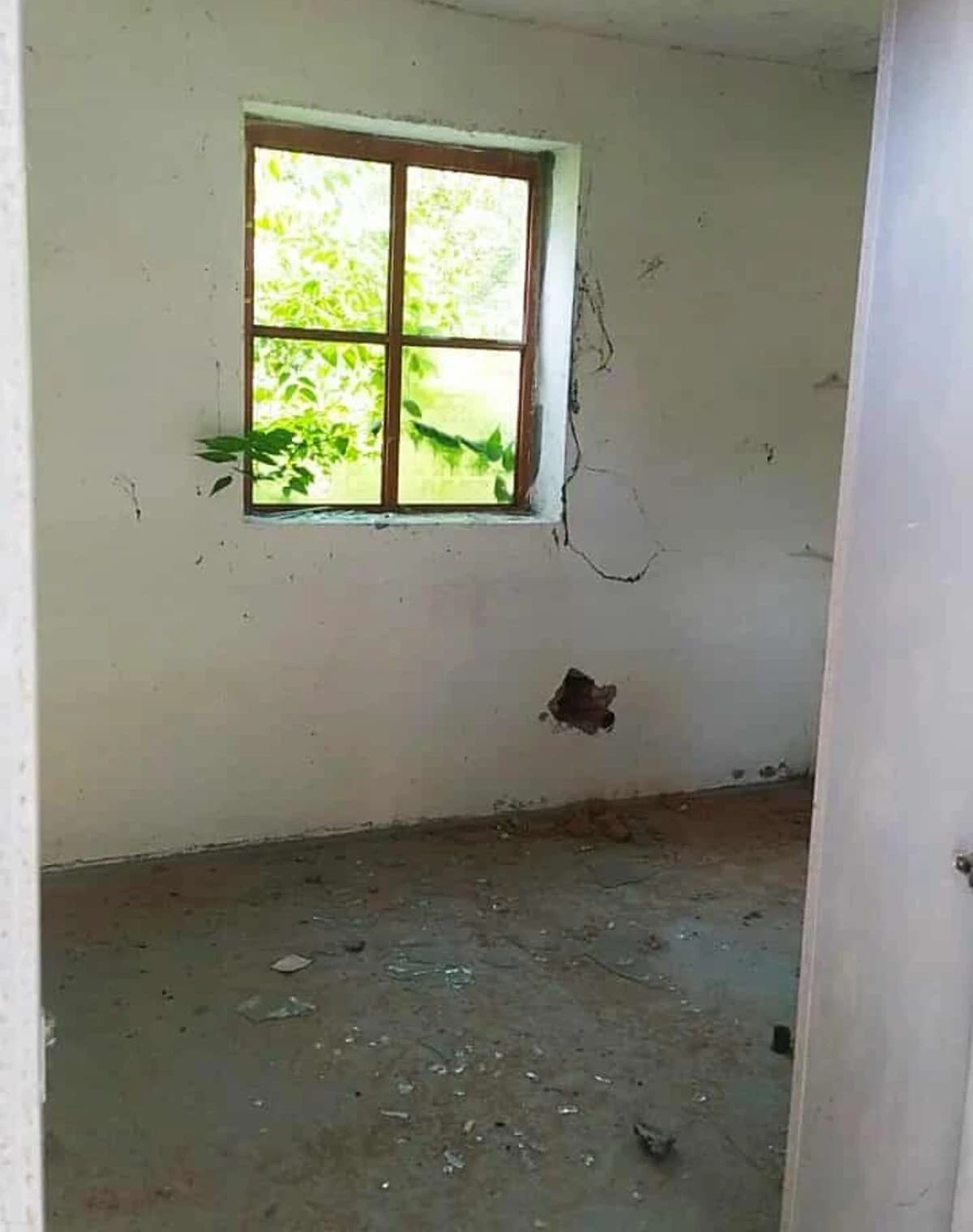 Приміщення, Виноградів: торг можливий, відкрита стоянка - фото 1