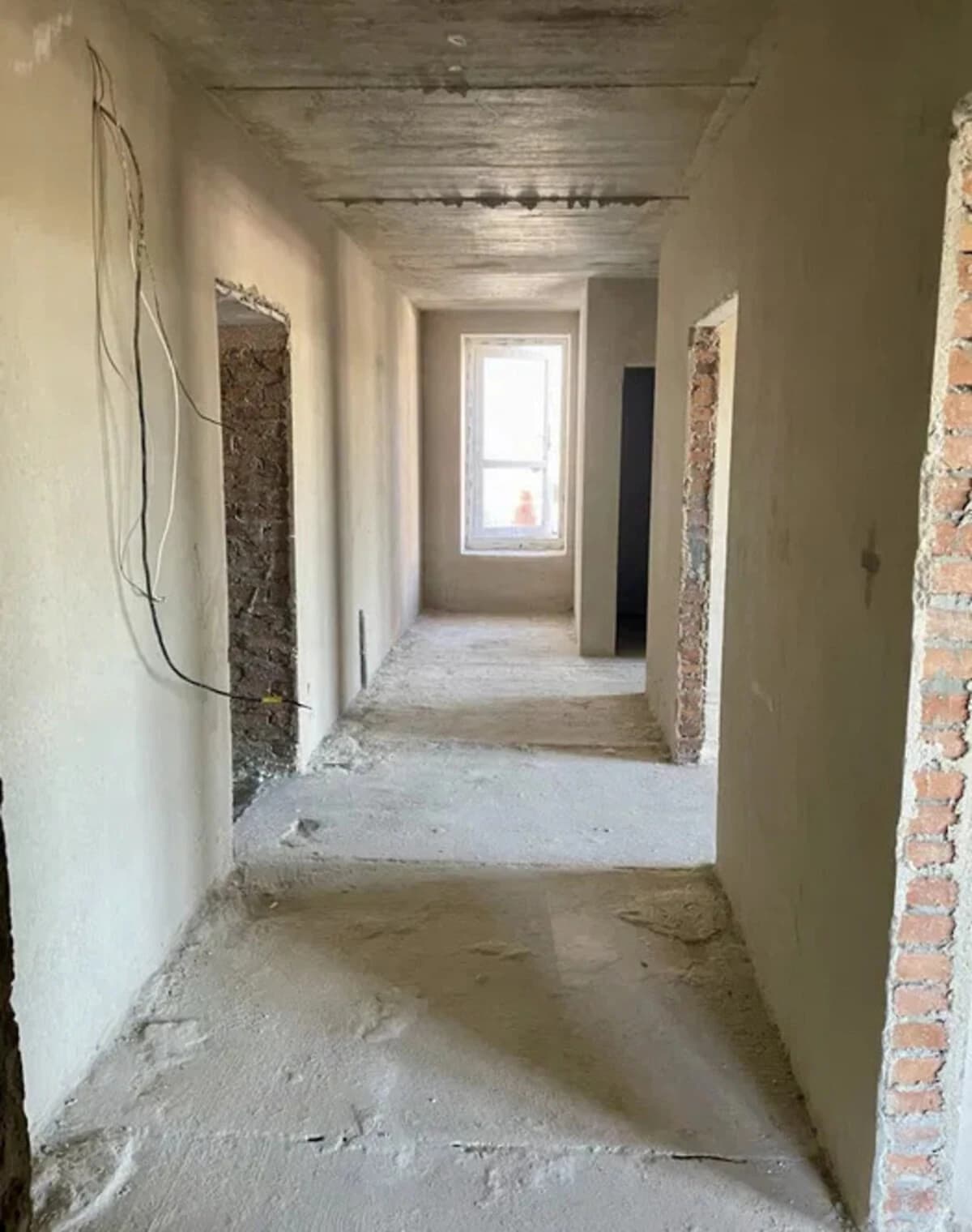 2-кімнатна квартира, Обухів: 2 санвузли, індивідуальне газове опалення - фото 3