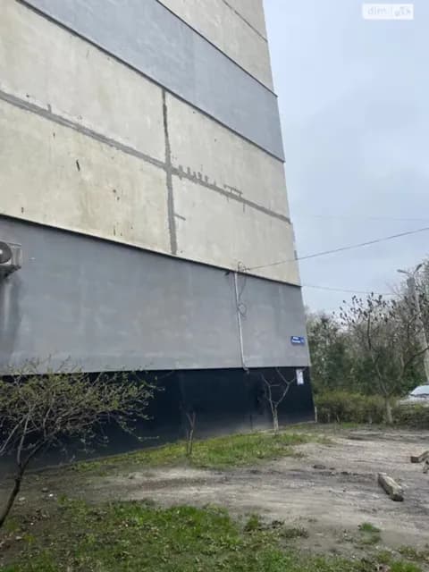 2-кімнатна квартира, вул. Нескорених: євроремонт, цегляні стіни - фото 1