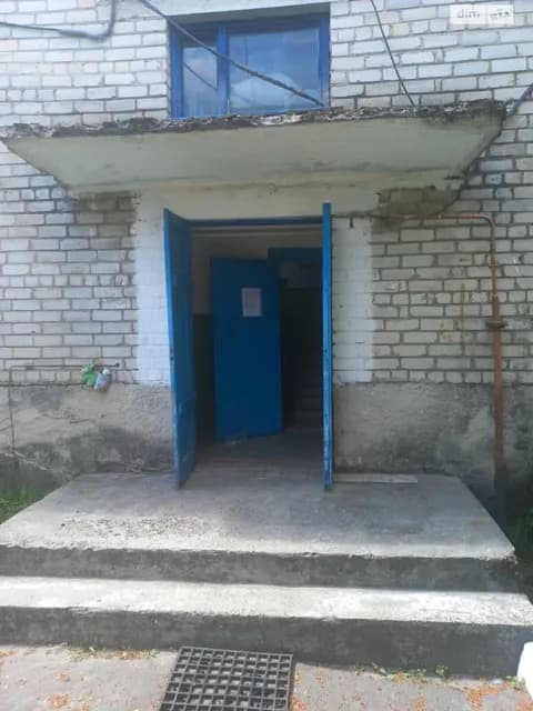 1-кімнатна квартира, Томашгород: чорнова штукатурка, твердопаливний котел