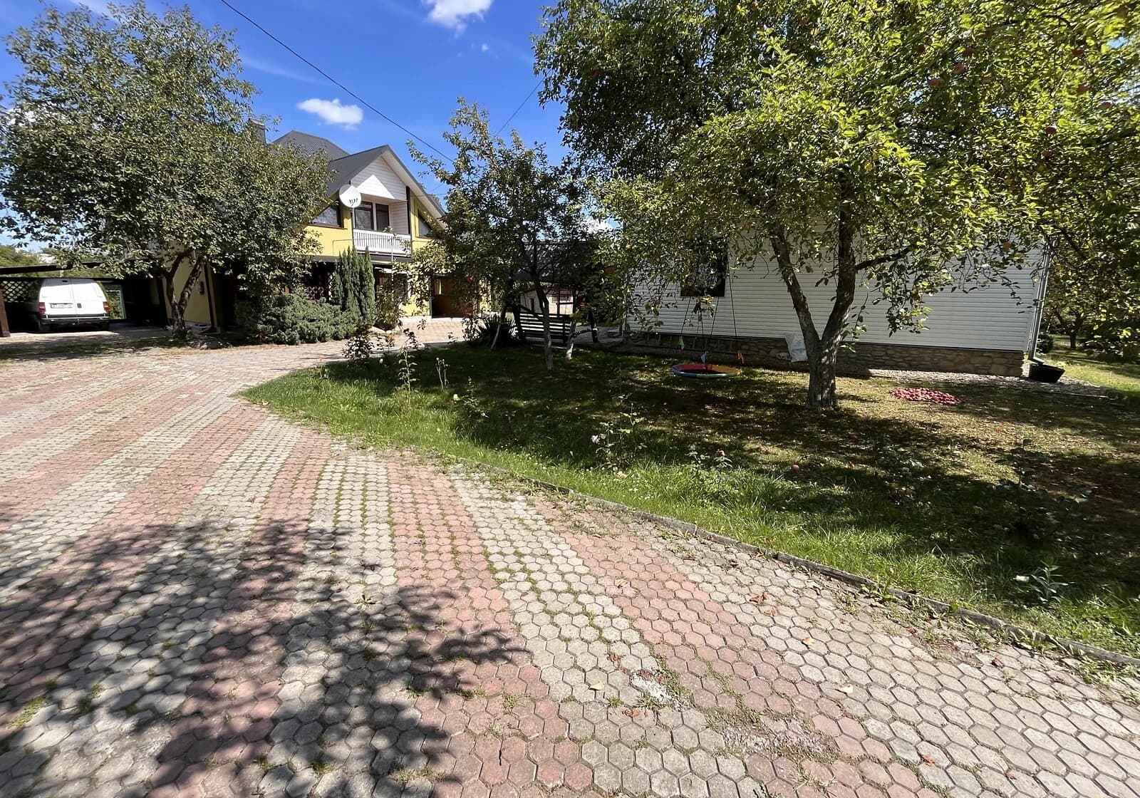 Будинок, Косів: веранда, бесідка, 18 соток