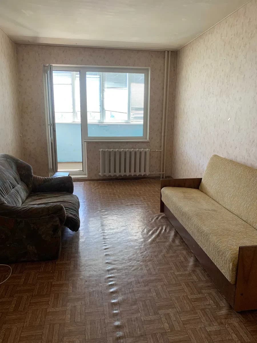 2-кімнатна квартира, Дарницький: Позняки, два засклені балкони - фото 1
