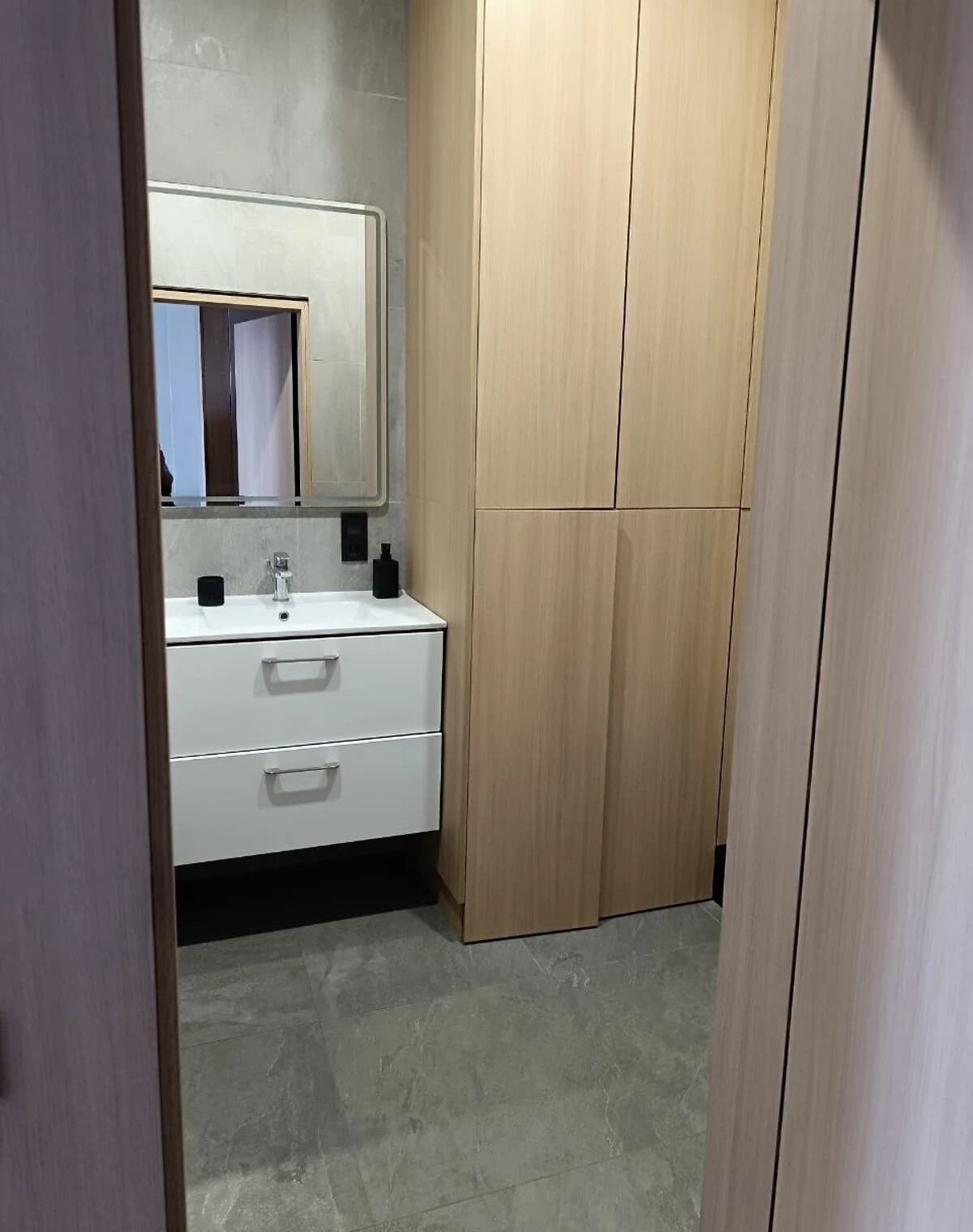 1-кімнатна квартира, Саперне Поле: кухня-студія, ліфт працює без світла - фото 4