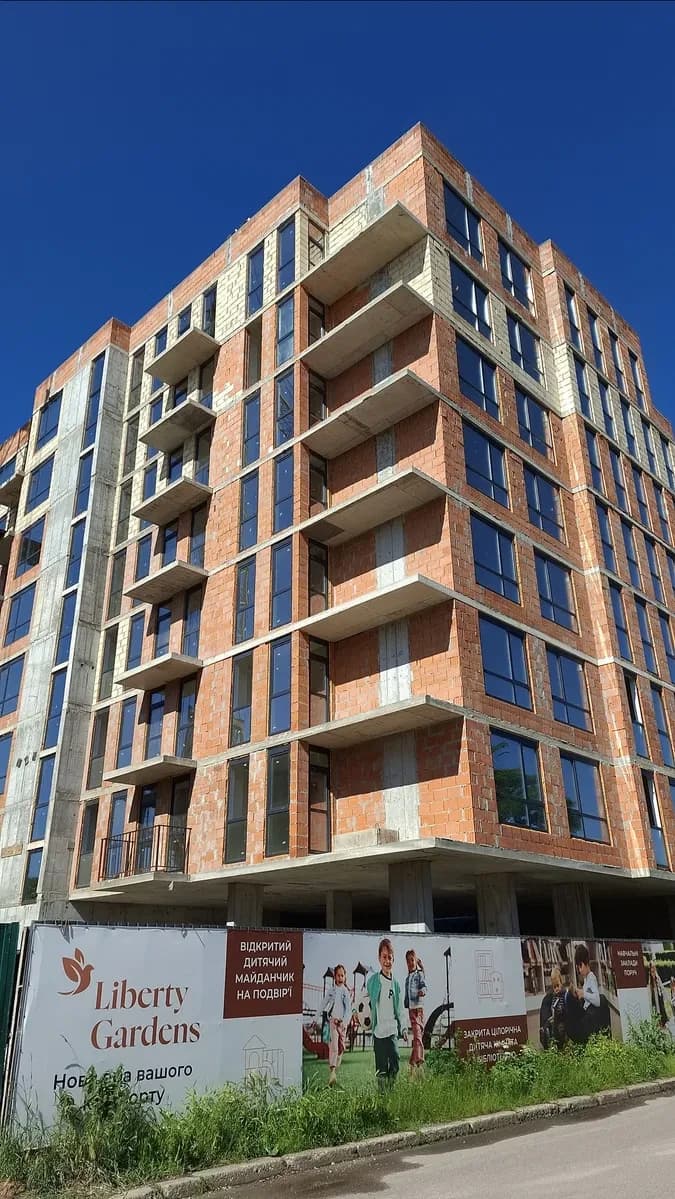 1-кімнатна квартира у ЖК Liberty Gardens: новобудова, цегляні стіни - фото 3