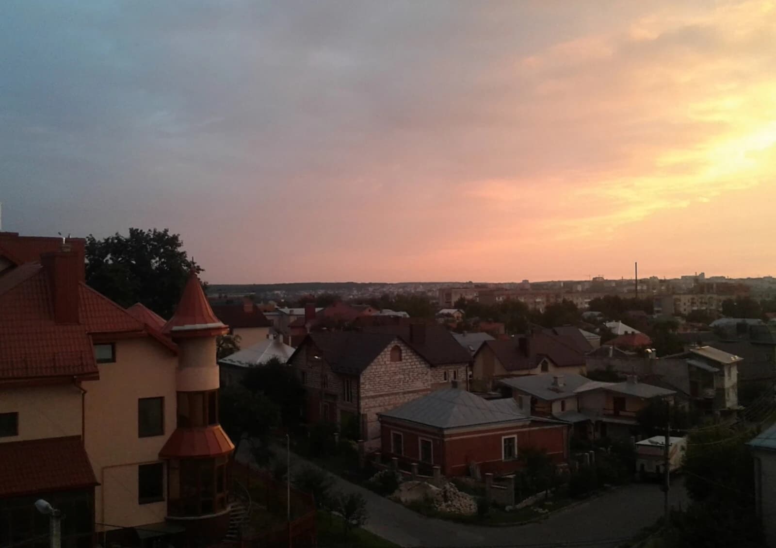 2-кімнатна квартира, Східний: євроремонт, газове опалення - фото 2