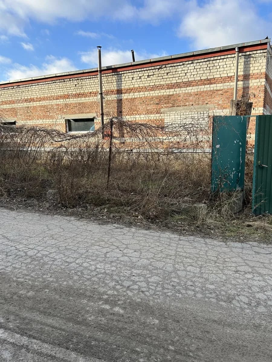 Приміщення, Кременчук: булерʼян, огороджена територія - фото 3
