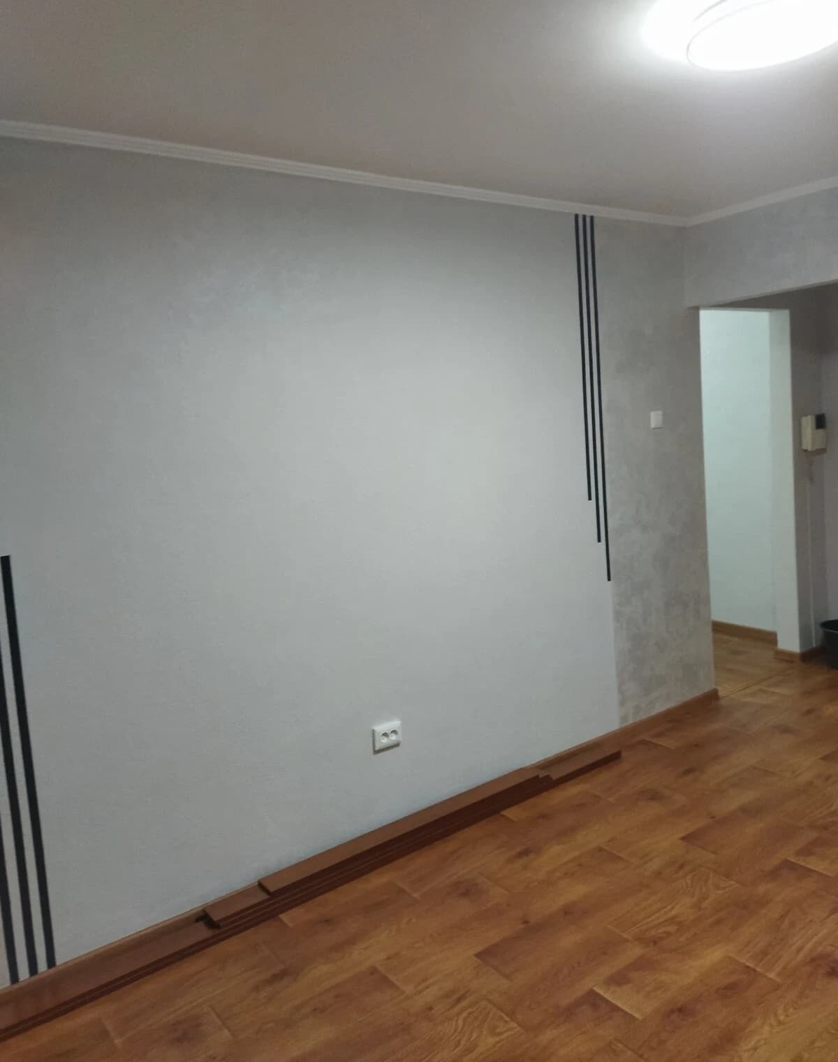 2-кімнатна квартира, Довгинцівський: хрущовка, панельні стіни - фото 1
