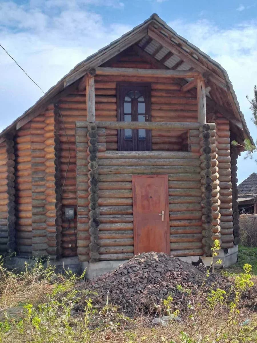 Будинок, Великі Мости: готові стіни та дах