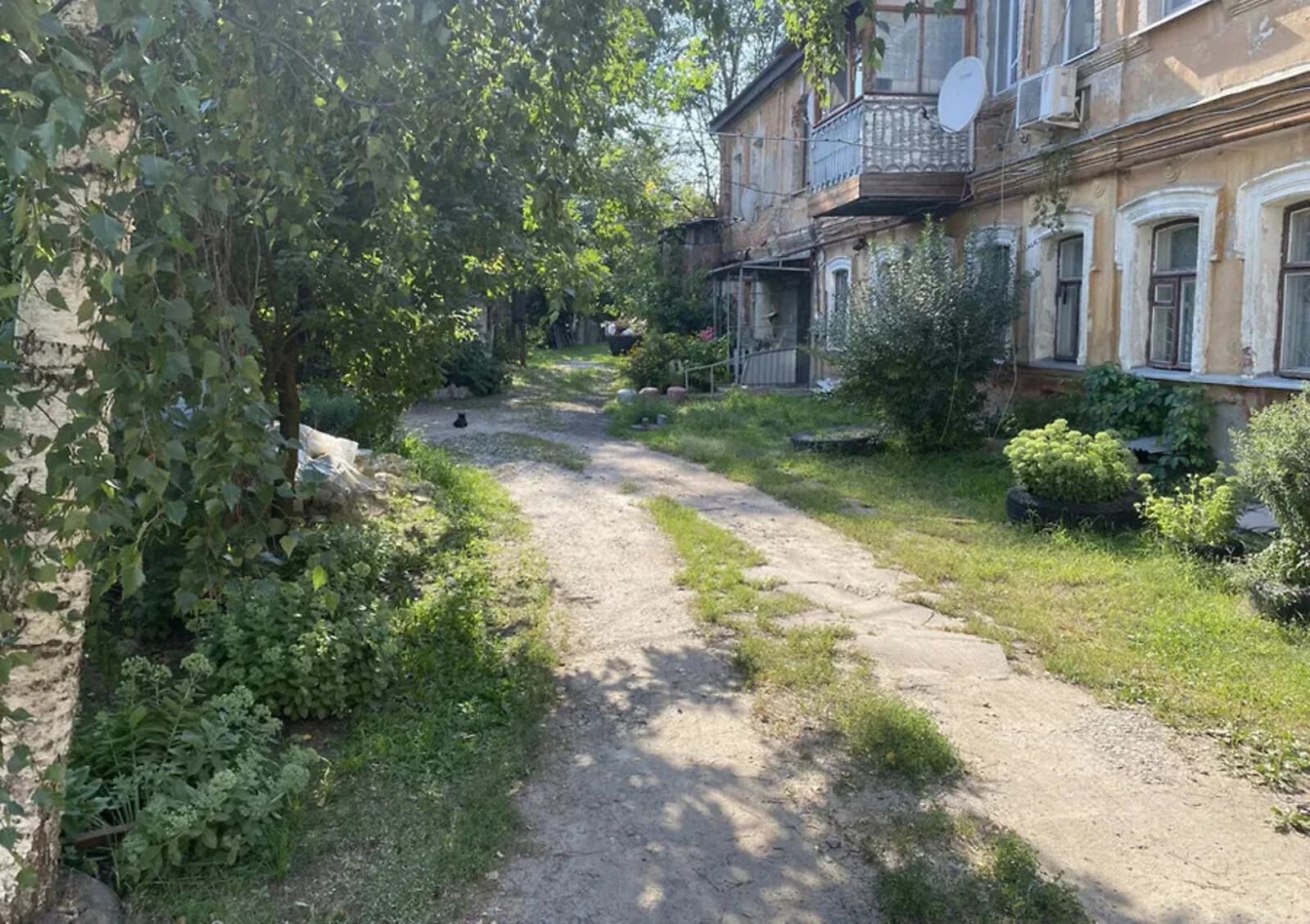 3-кімнатна квартира, Харків: косметичний ремонт, цегляні стіни - фото 2