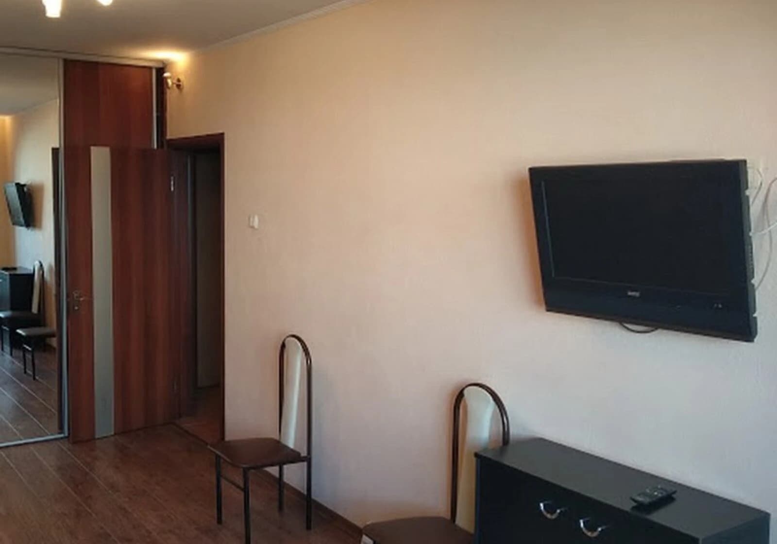 1-кімнатна квартира, Теремки-1: євроремонт, вода без світла - фото 3