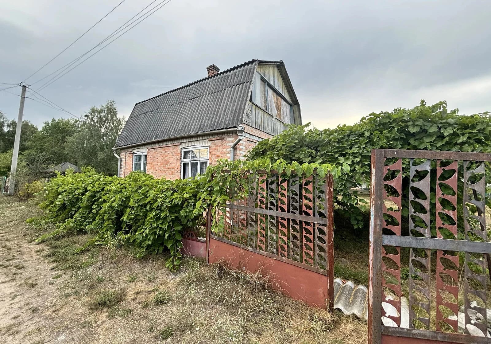 Дача, Веснянка: цегляні стіни, централізоване опалення - фото 2