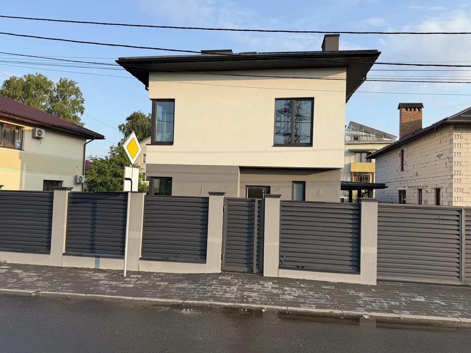 Будинок, Брюховичі: тераса 25 м², горище 67 м², єОселя - фото 1