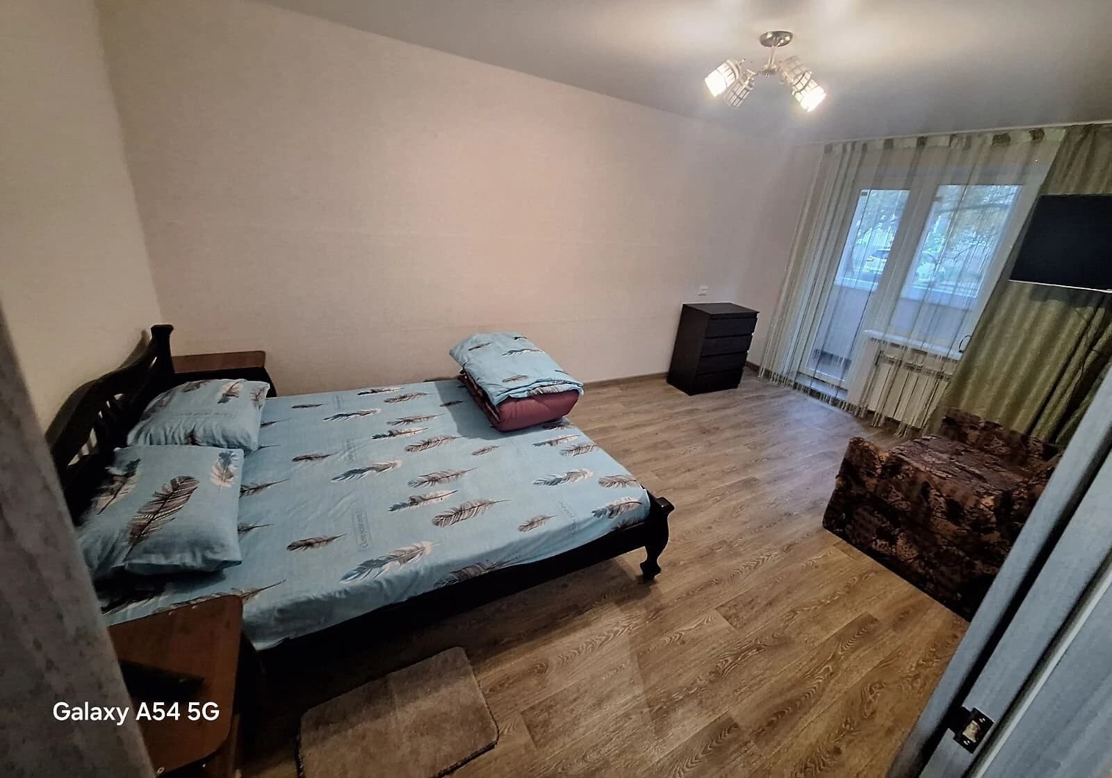 1-кімнатна квартира, Ізюм: централізоване опалення