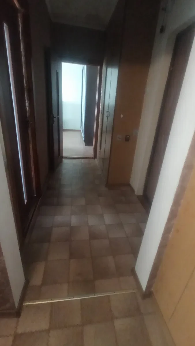 2-кімнатна квартира, лівий берег: газове опалення, меблі та техніка - фото 4