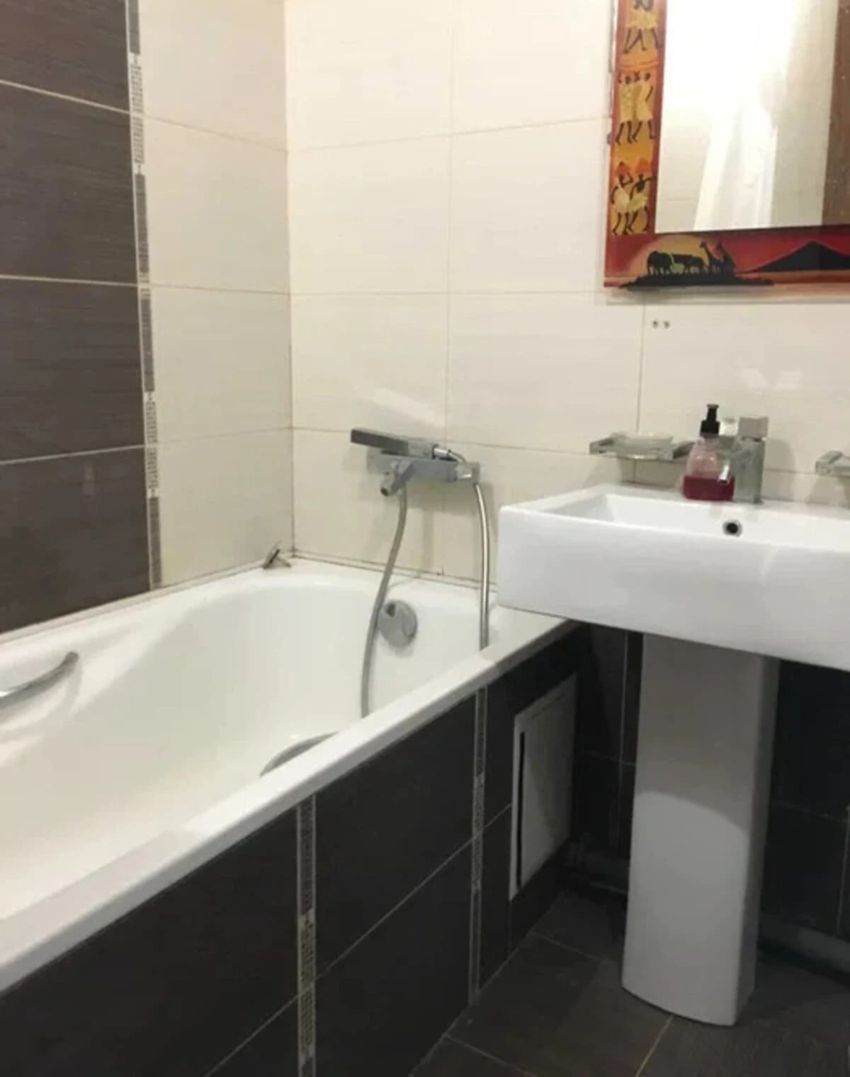 2-кімнатна квартира, Шулявка: можна з дітьми, ліфт і вода без світла - фото 4