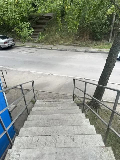 Приміщення, Сихівський: фасадний вхід, пандус - фото 5