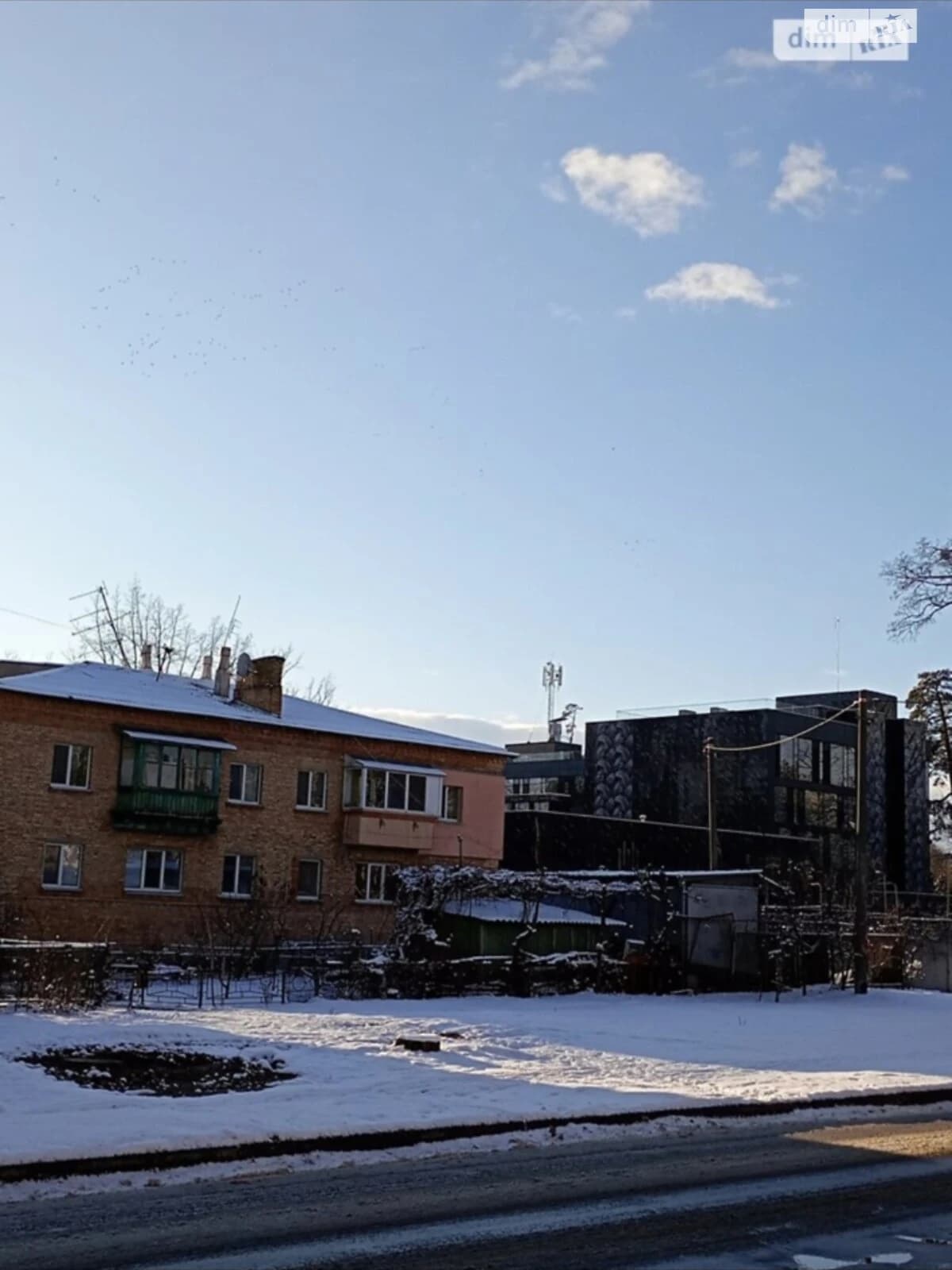 3-кімнатна квартира, Пуща-Водиця: паркомісце, укриття, охорона