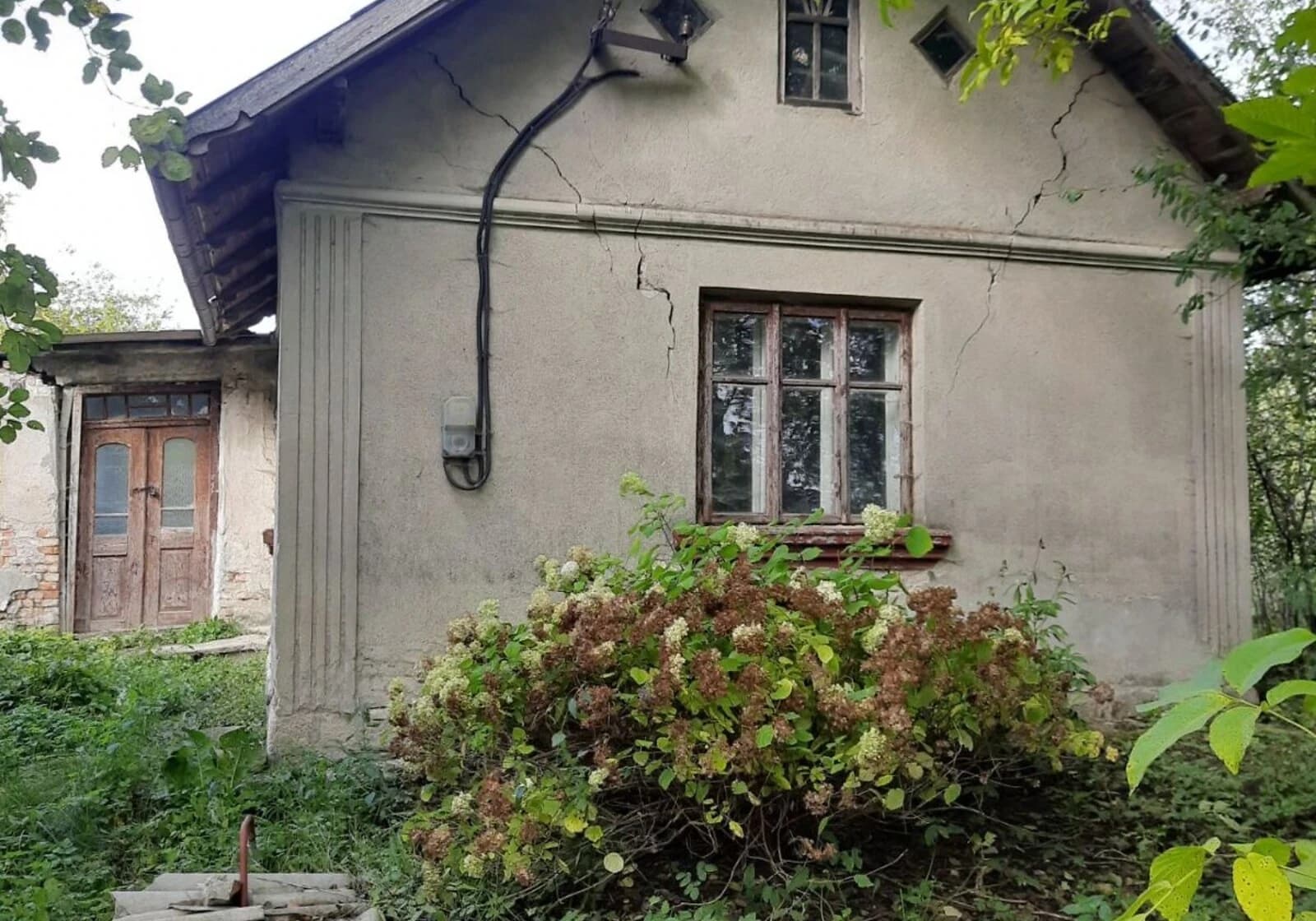 Будинок, Осташівці: ділянка 20 соток, гараж із підвалом - фото 1