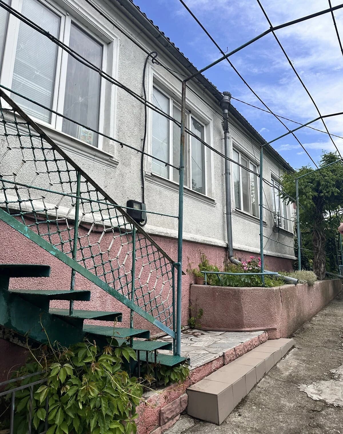 Будинок, Овідіополь: веранда, гараж, ділянка 1500 м²