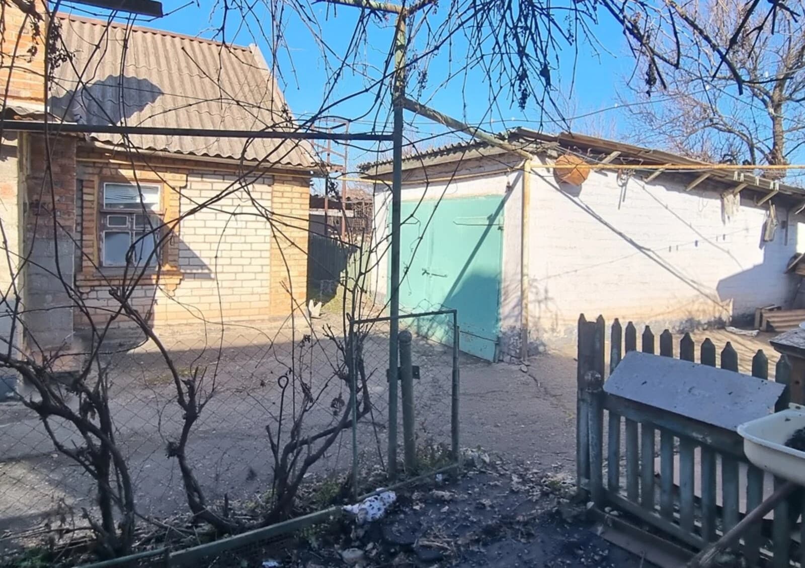 Будинок, Центрально-Міський: веранда, 10 соток, гараж - фото 3