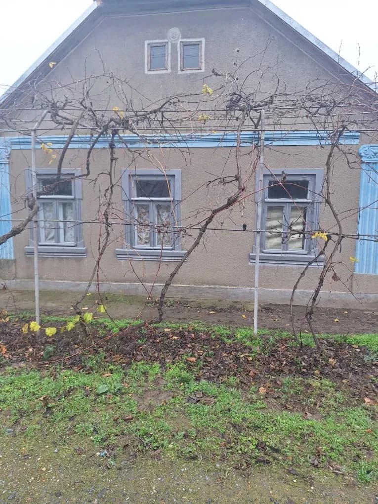 Будинок в Ізмаїлі: 3 роздільні кімнати, пічне опалення - фото 1