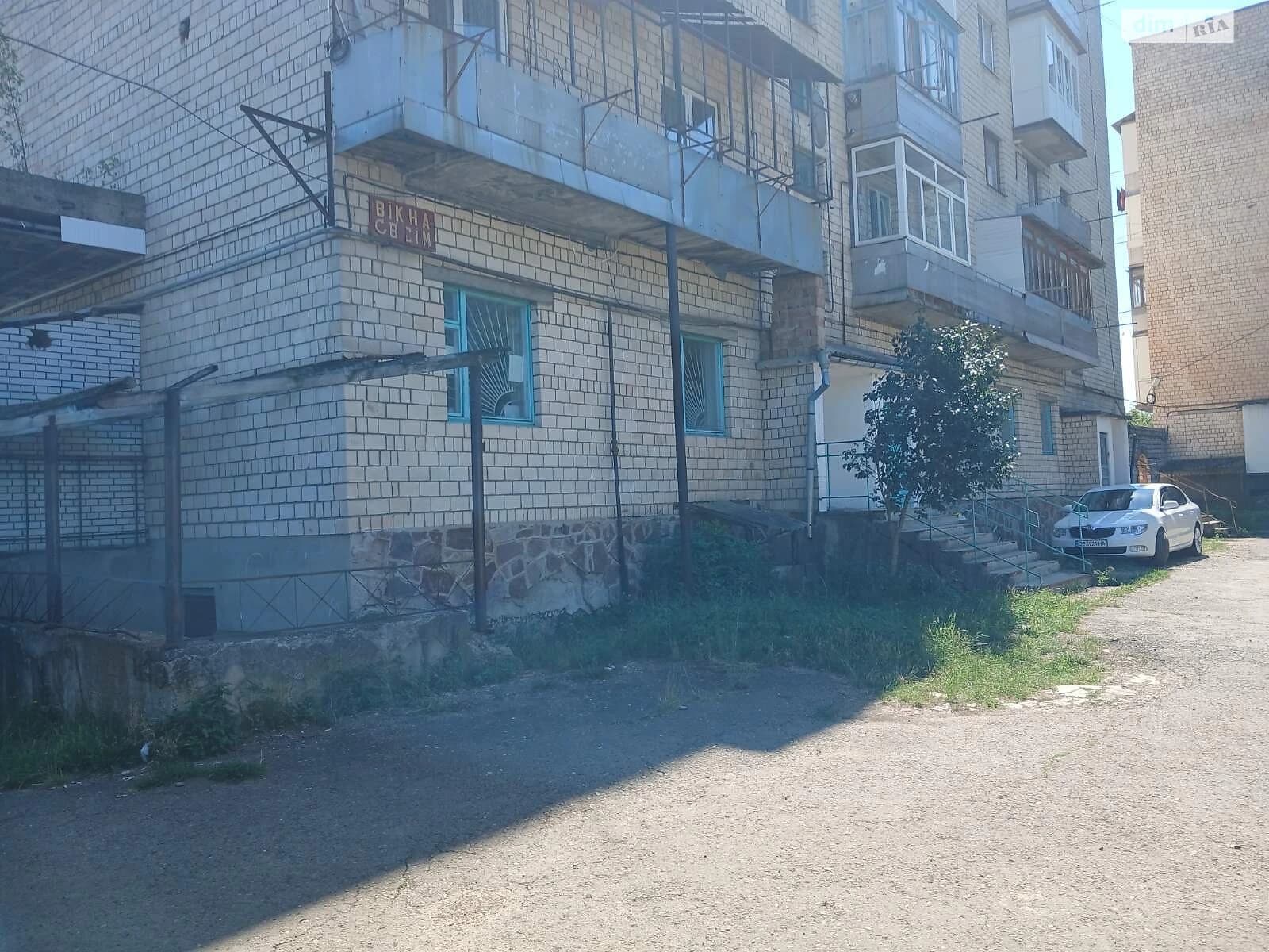 Комерційне приміщення, Берегомет (Вижниця): у житловому будинку, 1-й поверх - фото 2