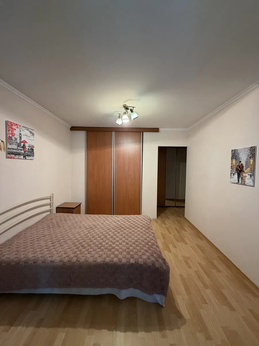 3-кімнатна квартира, Черкаси: 3 окремі кімнати, гардеробна, паркомісце - фото 3