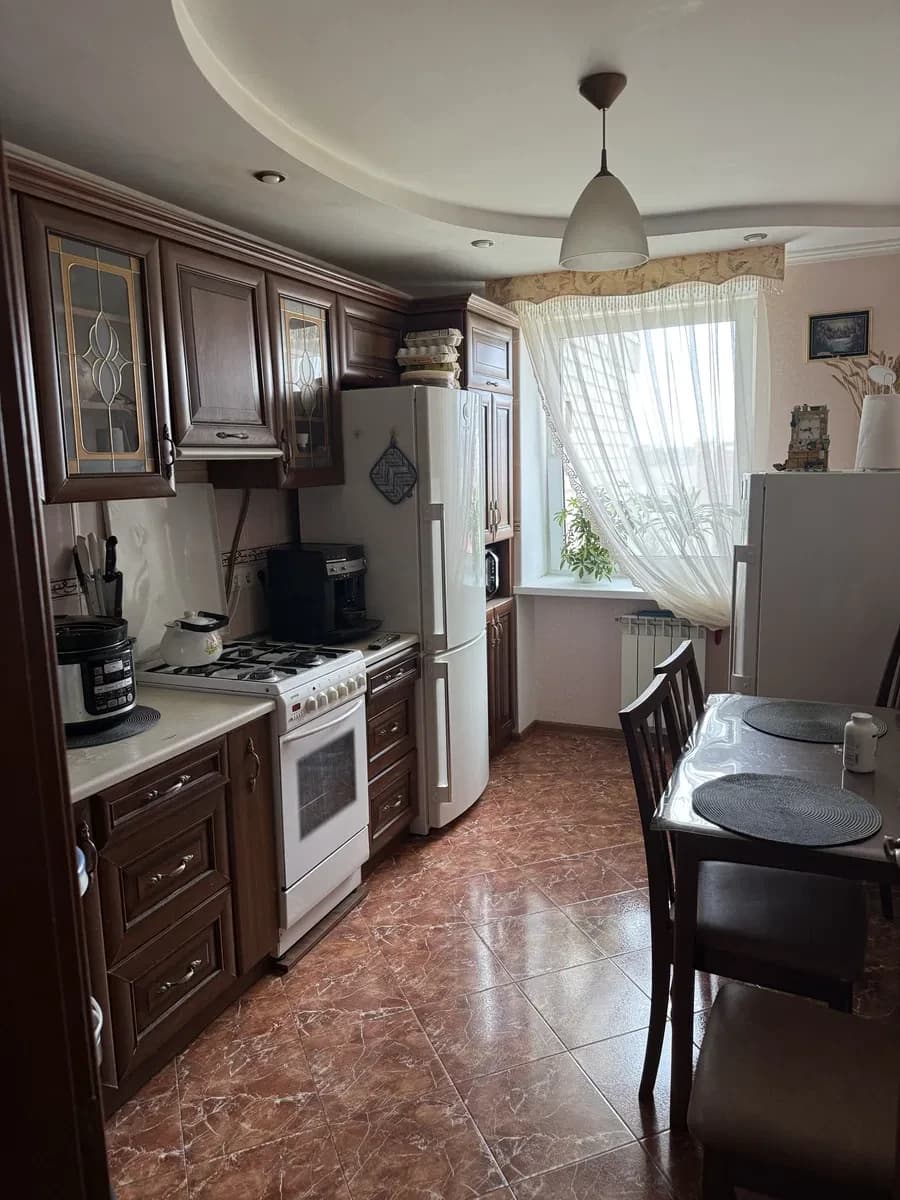 3-кімнатна квартира, район автовокзалу: єОселя, цегляний будинок - фото 2