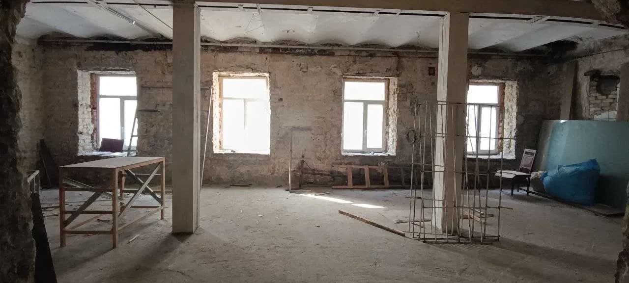 Приміщення, Печерський: центр Києва, фасадне, власні паркомісця - фото 5