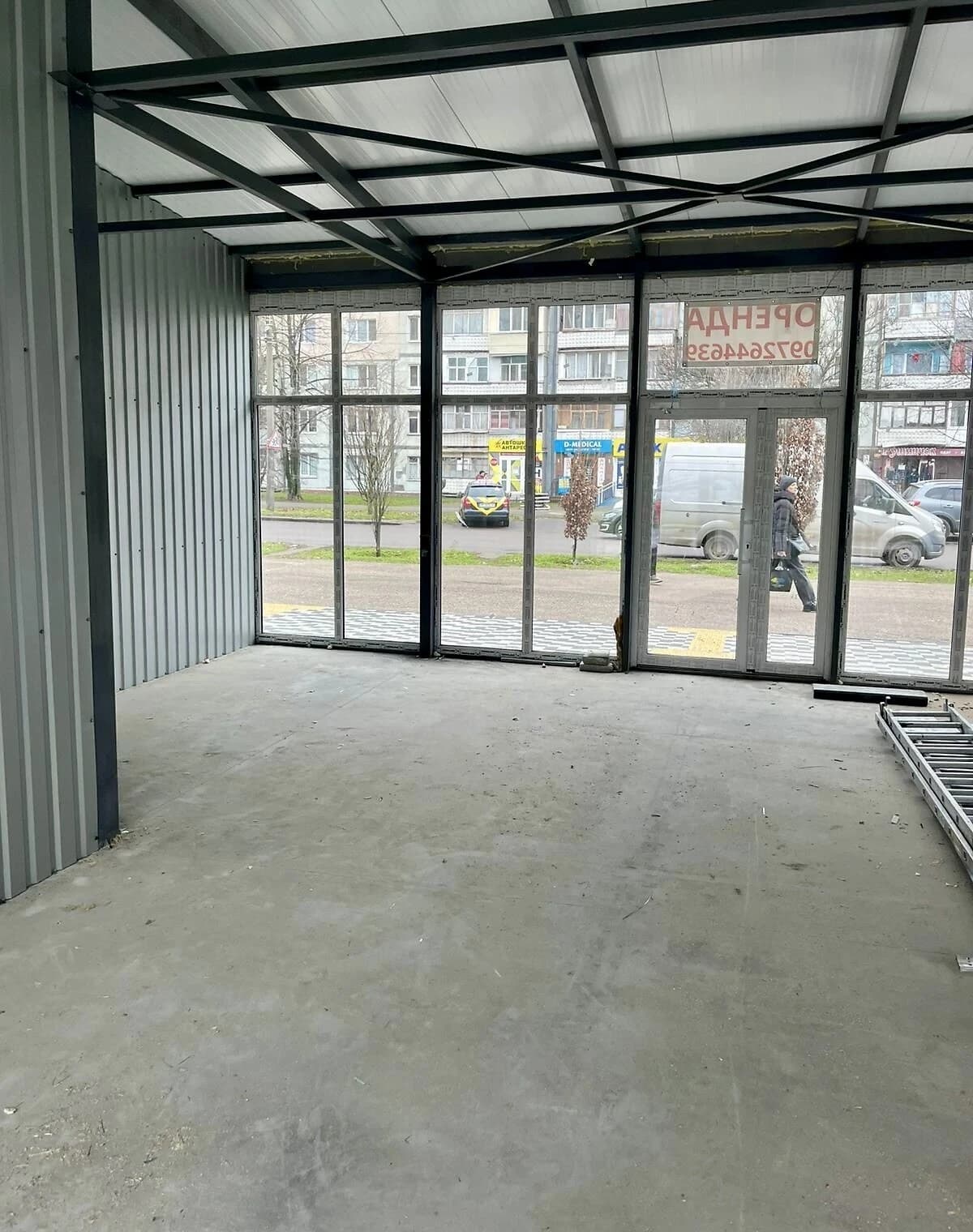 Приміщення, Бородинський: фасадне, окрема будівля, відкрита стоянка - фото 3