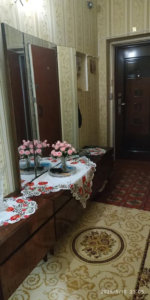 2-кімнатна квартира, Конотоп: статуя коня з вікна, центр міста - фото 3