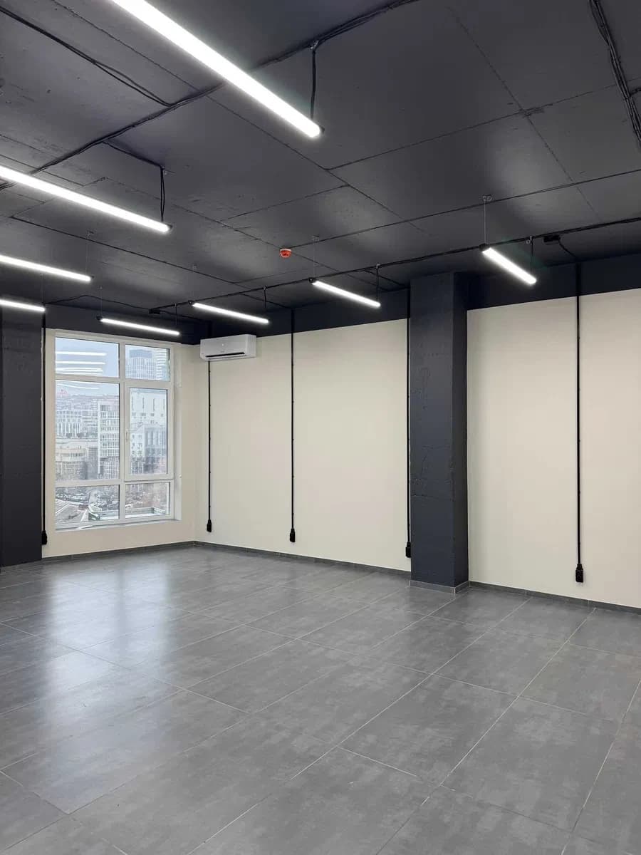Приміщення у ЖК Loft white: перша здача, опенспейс, новий ремонт - фото 1